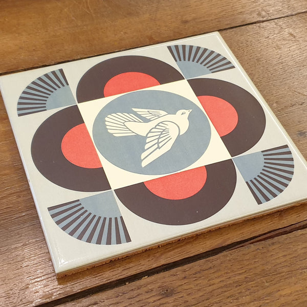 Geometric Dove - Black